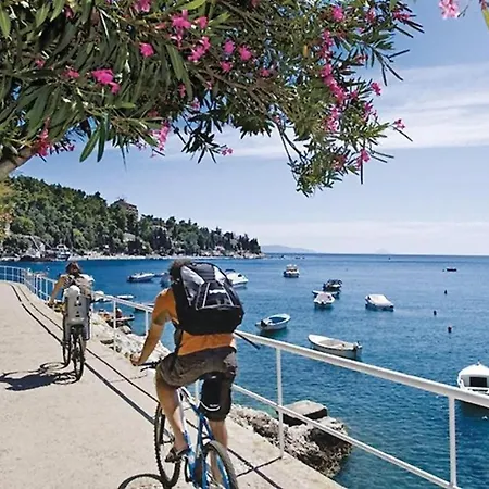 Reisman Διαμέρισμα Rabac